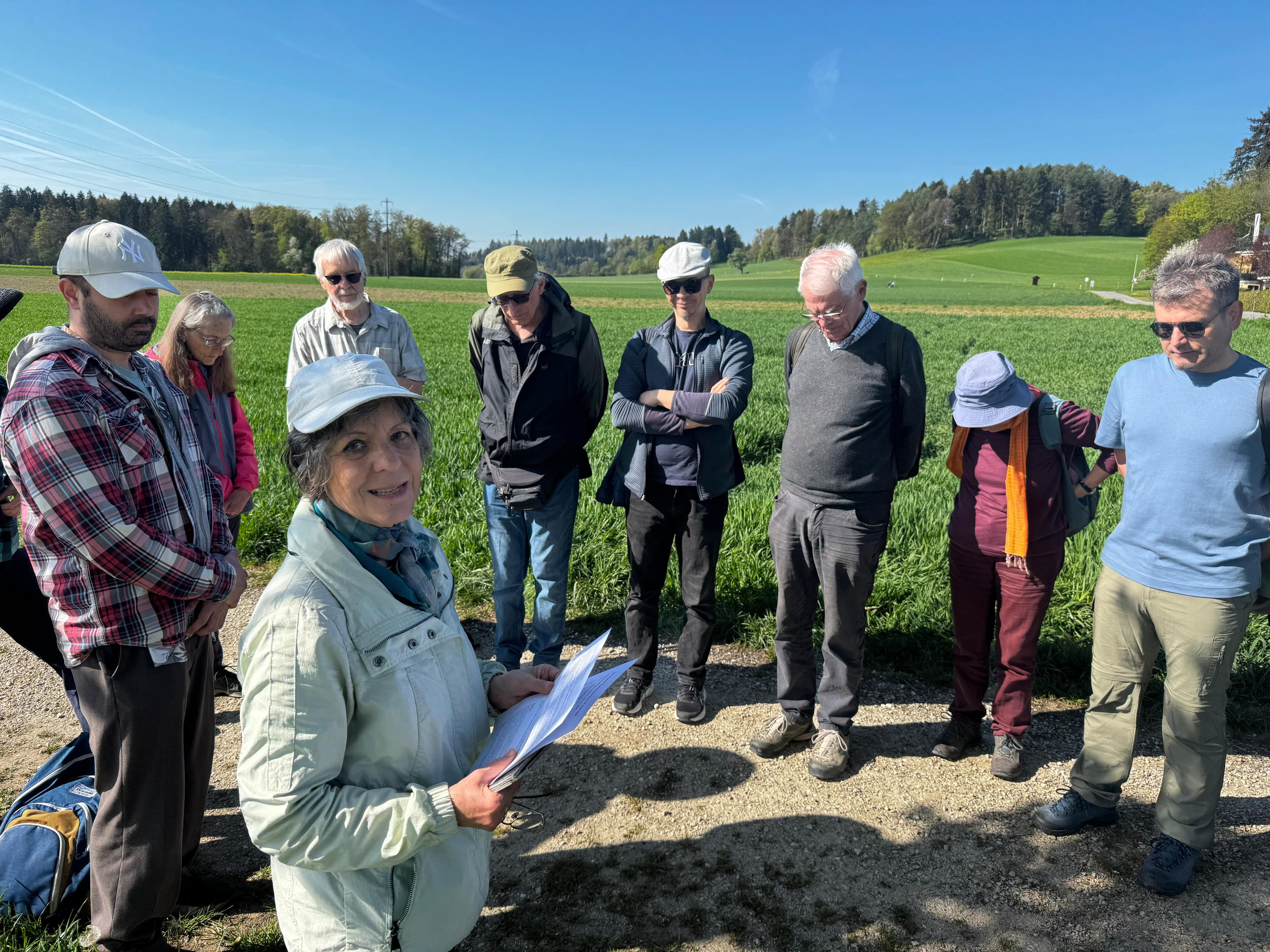 Pilgerweg - Landschaft mit Bergen